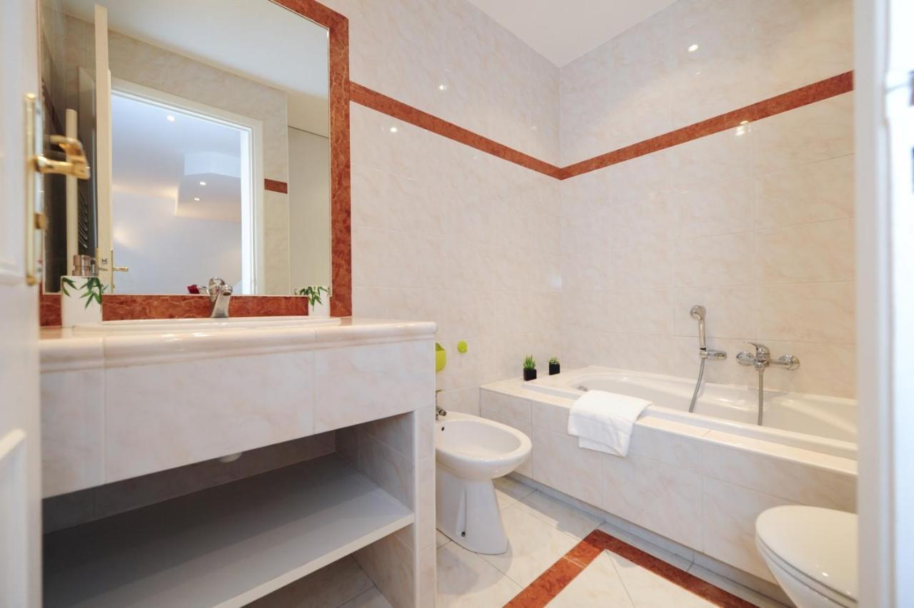 Le Savoy Palace - Five Stars Holiday House Nice Bagian luar foto